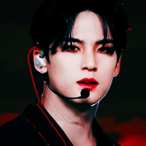 黑人麦克到日本朋友家做客
